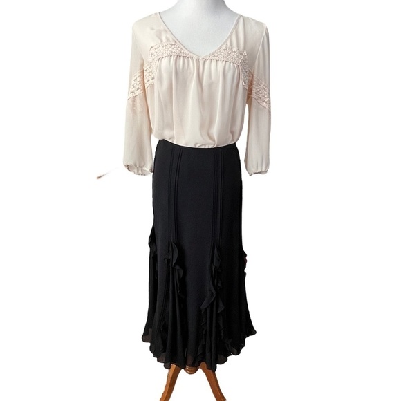 LC Lauren Conrad Sheer Blush Dressy Blouse Size Medium - Picture 10 of 13